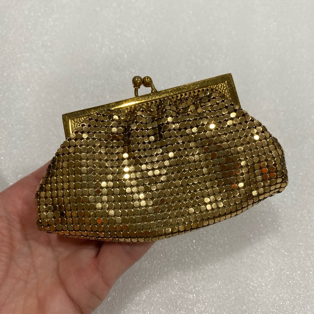 Vintage Whiting And Davis Co Bags Change Purse Metal Sequins Kiss Lock Lined